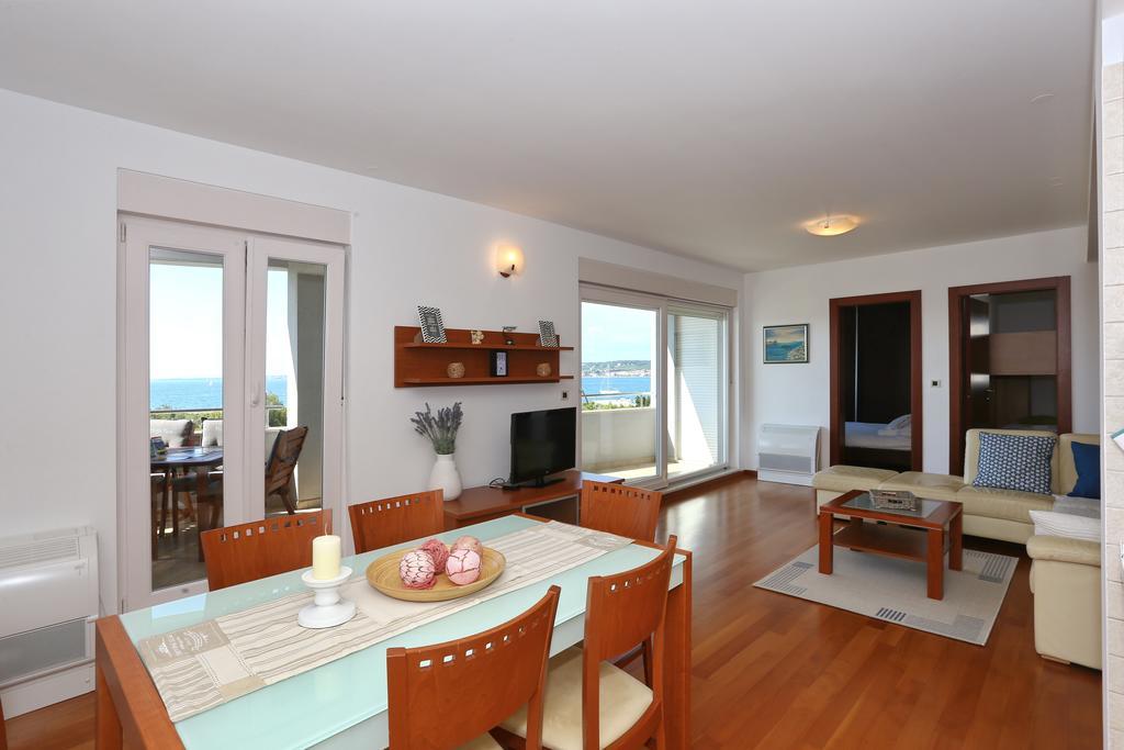 Apartment Puntamika *